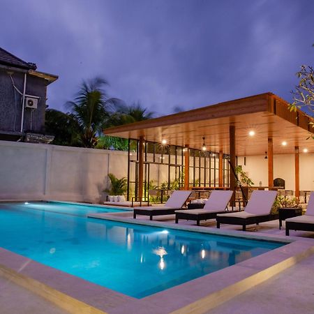 Ratan Uluwatu Hotel And Villas Eksteriør bilde
