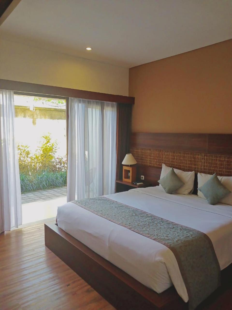Ratan Uluwatu Hotel And Villas Eksteriør bilde