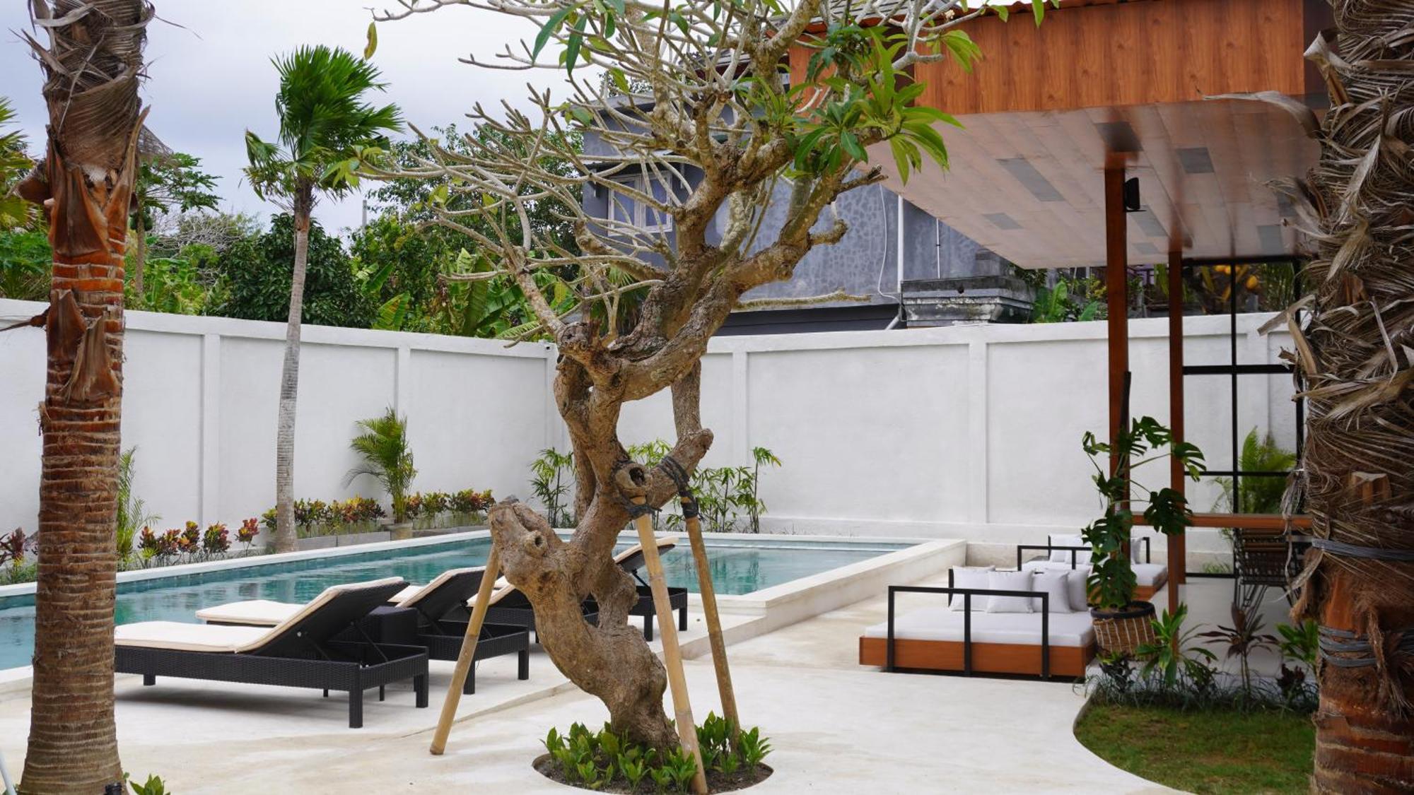 Ratan Uluwatu Hotel And Villas Eksteriør bilde